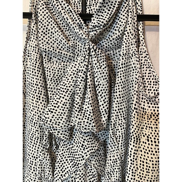 Jabot Sleeveless Blouse Large by Central Park West Black White NEW - Picture 2 of 6